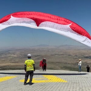 aksarayda yamac parasutu dunya kupasi devam ediyor 1NQPd1Rl