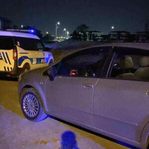 ehliyetsiz cocuk surucuye polis kovalamacasi 44Z4pWEY