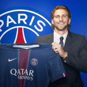 psg 5 yillik imzayi acikladiillia zabarnyi 4HlSDyAu