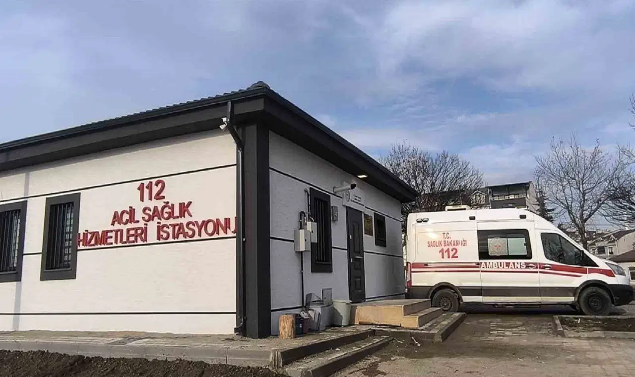 hastalar 150 kilometrelik mesafeye sevk edilmek durumunda birakiliyor hastalarin yasam hakki risk altinda TEXk5SYz