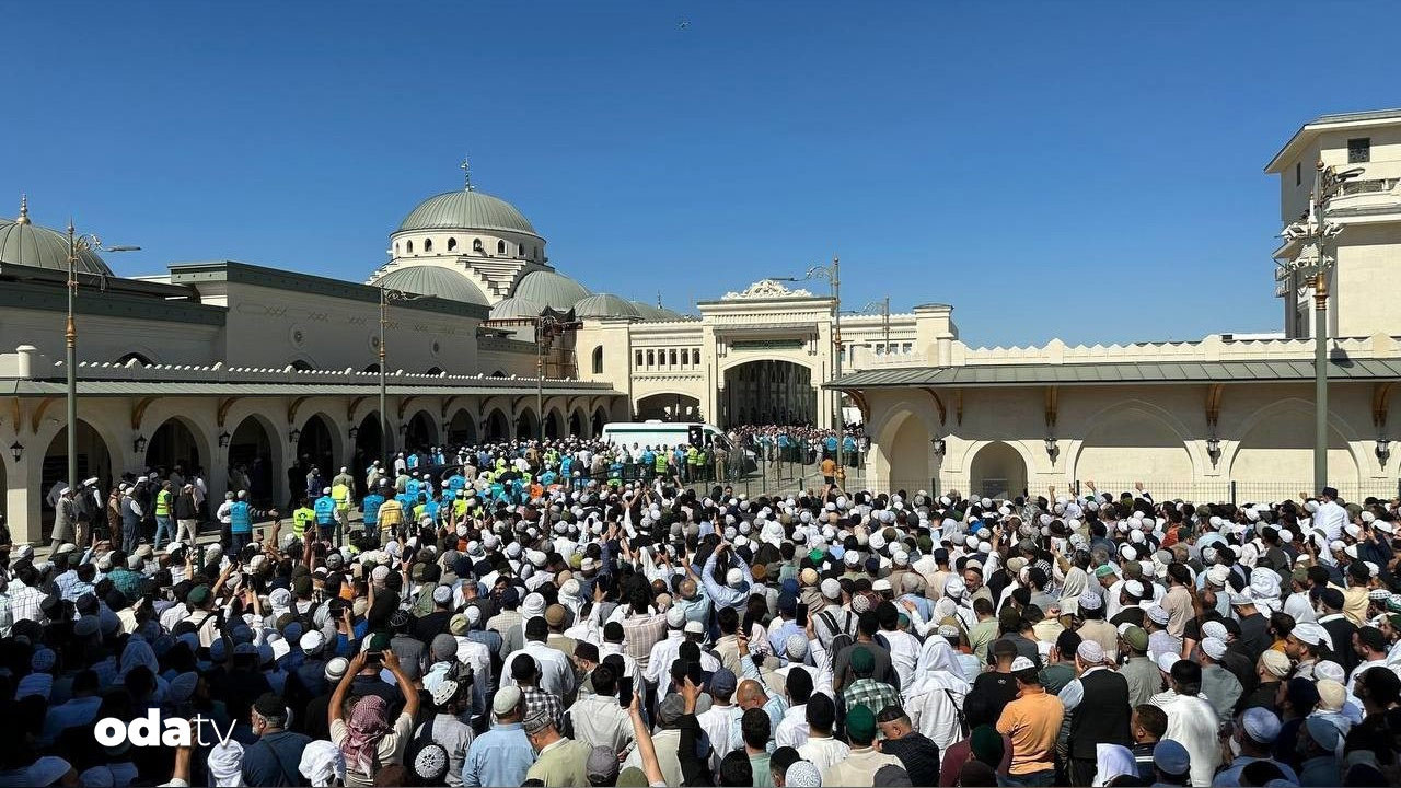 menzilcilerin miras kavgasi fransaya uzandi dergahi harabeye cevirdiler wCrNx3wg