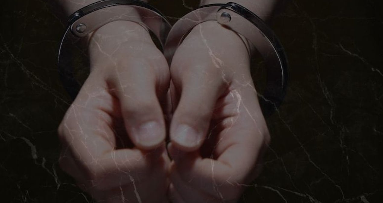 yaraladigi karisini rehin alan kisi tutuklandi DKOwTllA