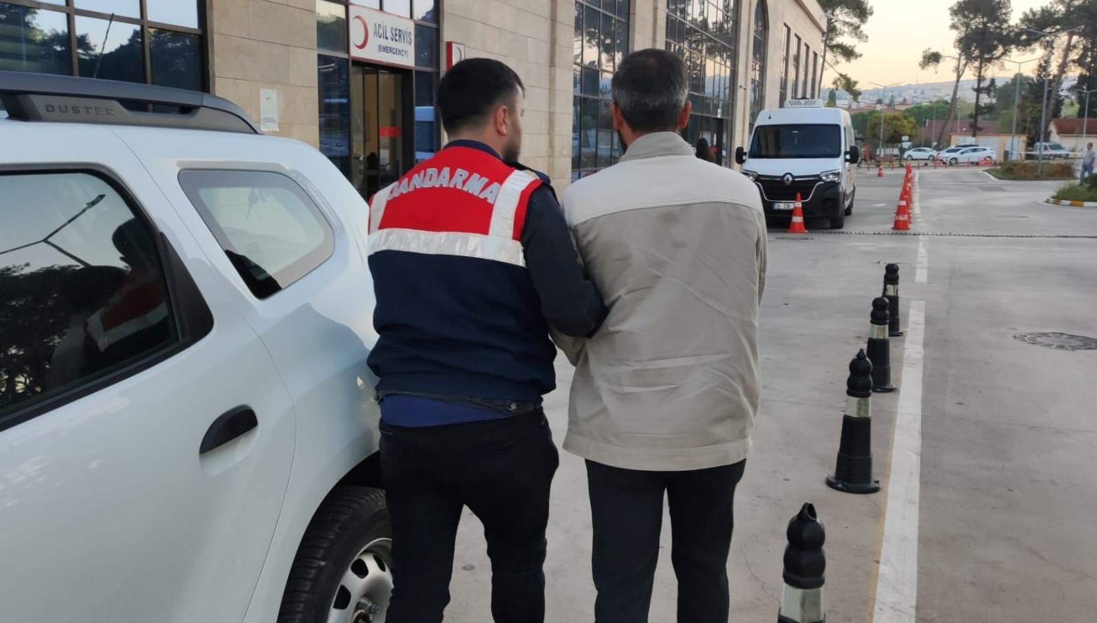 ankara merkezli 7 ilde feto operasyonu lLEs4ieb.jpg