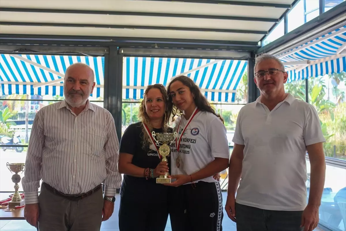 elif berke iskenderun maratonunu tamamladi INCXB719