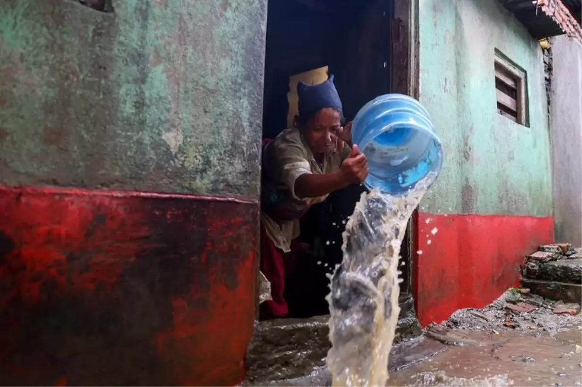 nepalde sel ve heyelan 47 olu yAzeG2zi