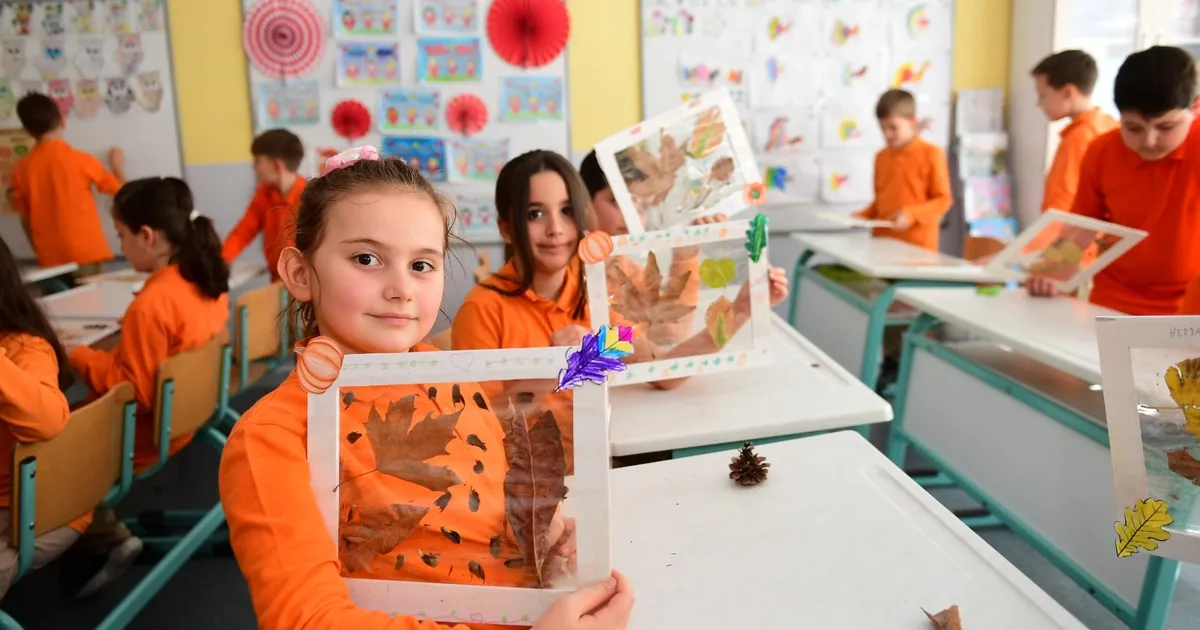 bursa osmangazili cocuklar sonbaharin renklerini sanata isledi UjIxAJpx.webp