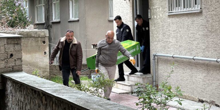 nigdede-bir-kisi-kaldigi-apart-evde-olu-bulundu-yczSV8MF