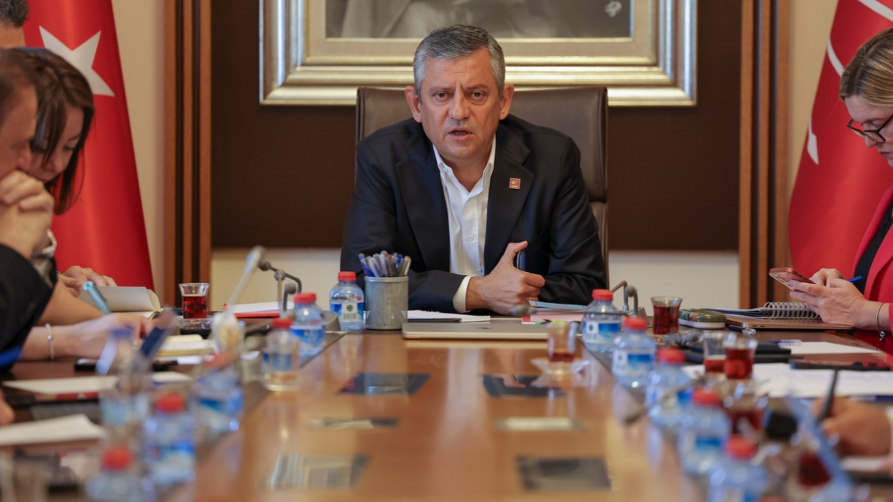 Butlan yonetiminden ozgur ozele yollanan kurultay mesaji esnemeniz mumkun mu 9UJc7gyW