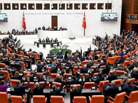 Son dakika yeni parti resmen ana muhalefet meclise eklendi nw6djNPB